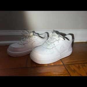 White Nike Airforce 1 Toddler Size 8c